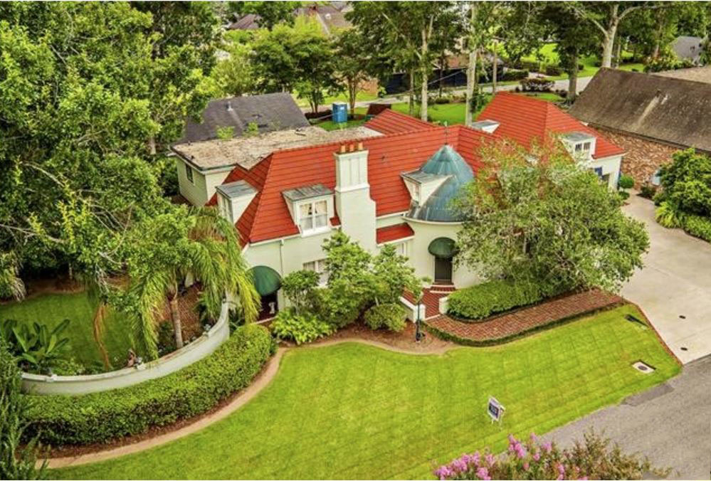 Elegant Tudo style home | Latter & Blum REALTORS