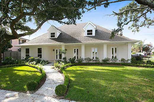Renovated Home Near Lake Pontchartrain In Metairie, LA | Latter & Blum Inc./REALTORS